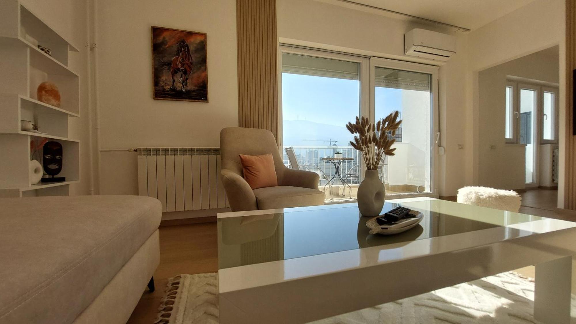 Mina Modern & Cozy Apartment Main City Square Gtc سكوبجي المظهر الخارجي الصورة